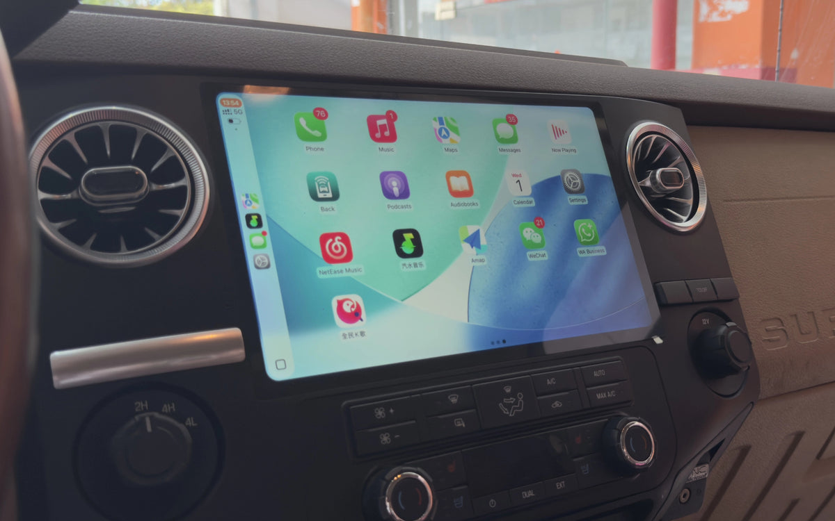 Installed Elynx screen upgrade photo 03
